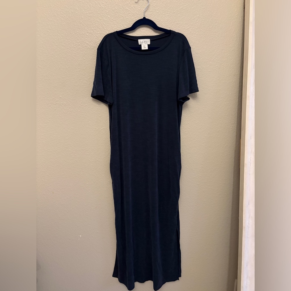 Chic Navy Midi Dress